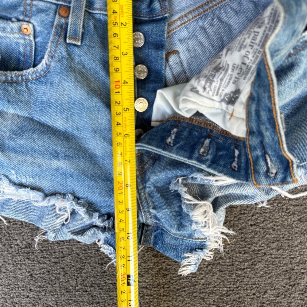 Levis Premium 501 Original Cutoff Denim Shorts Light Wash Blue High Rise 26 - Picture 10 of 11